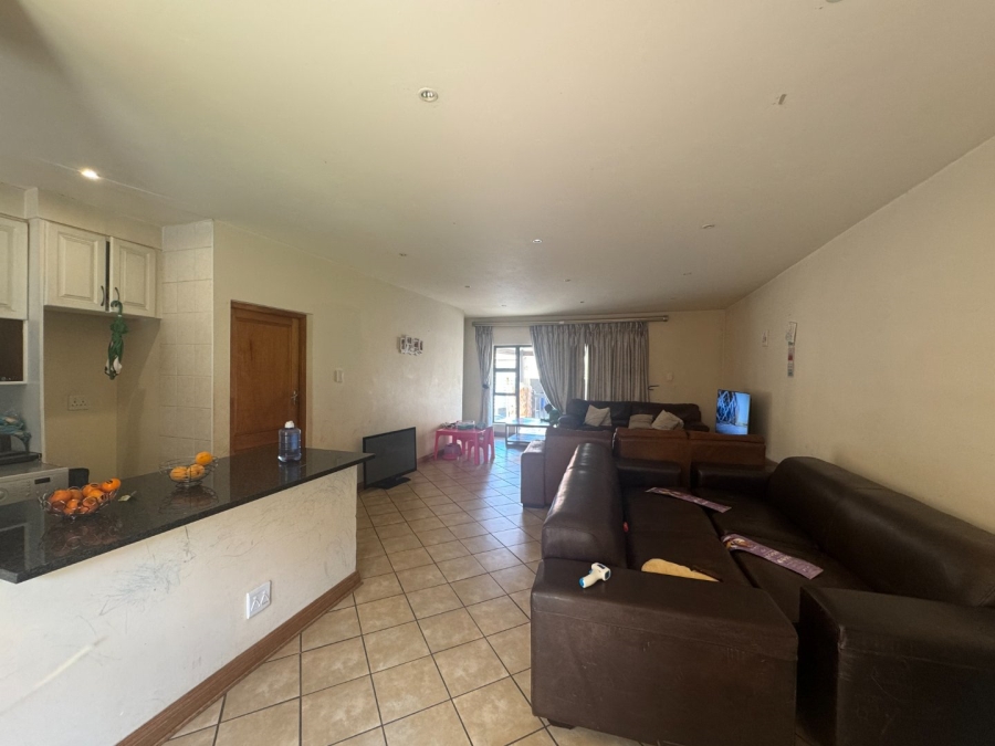 3 Bedroom Property for Sale in Birdwood Estate North West